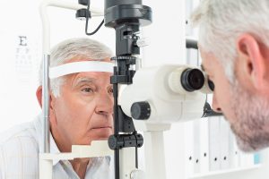 مشکلات بینایی سالمندان