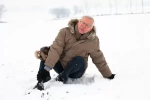 مراقبت از سالمندان در فصل سرما