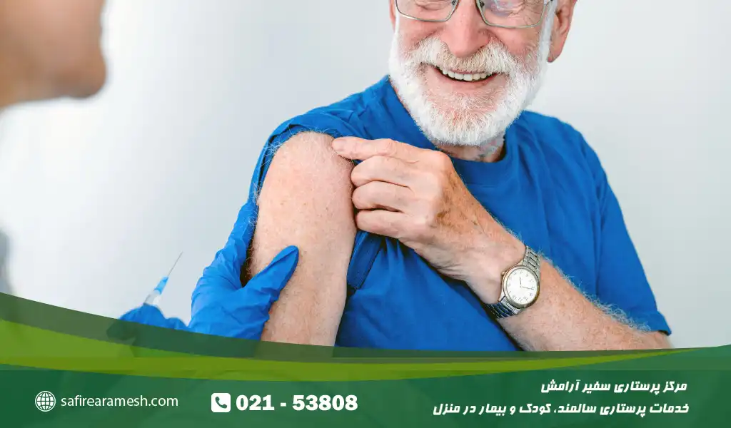 برای تمام سالمندان بالای ۶۵ سال توصیه میشود یک دوز واکسن پنوموکوک دریافت کنند، حتی اگر سالم و بدون بیماری مزمن باشند.